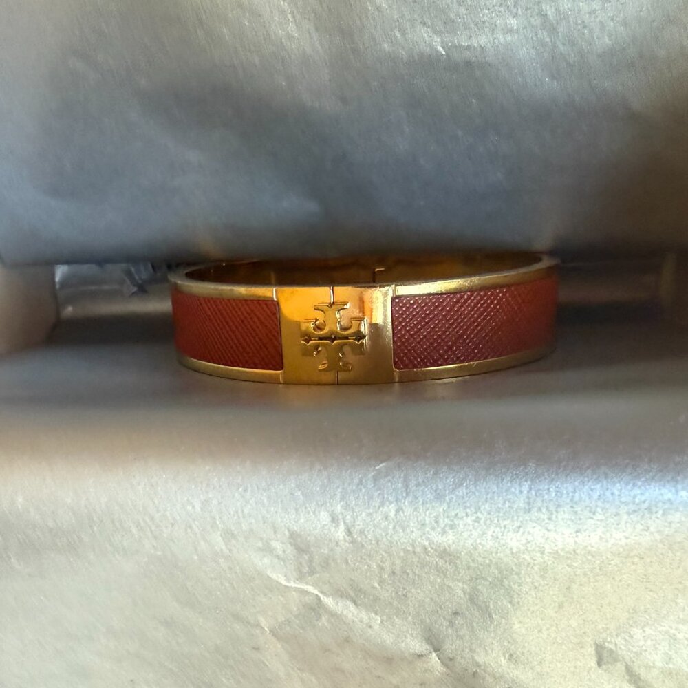 Tory Burch Leather Inlay Hinged Bangle Bracelet - Picture 6 of 10